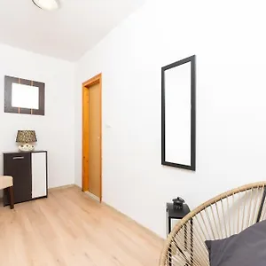 https://apartments-dobrec.in-istria.net