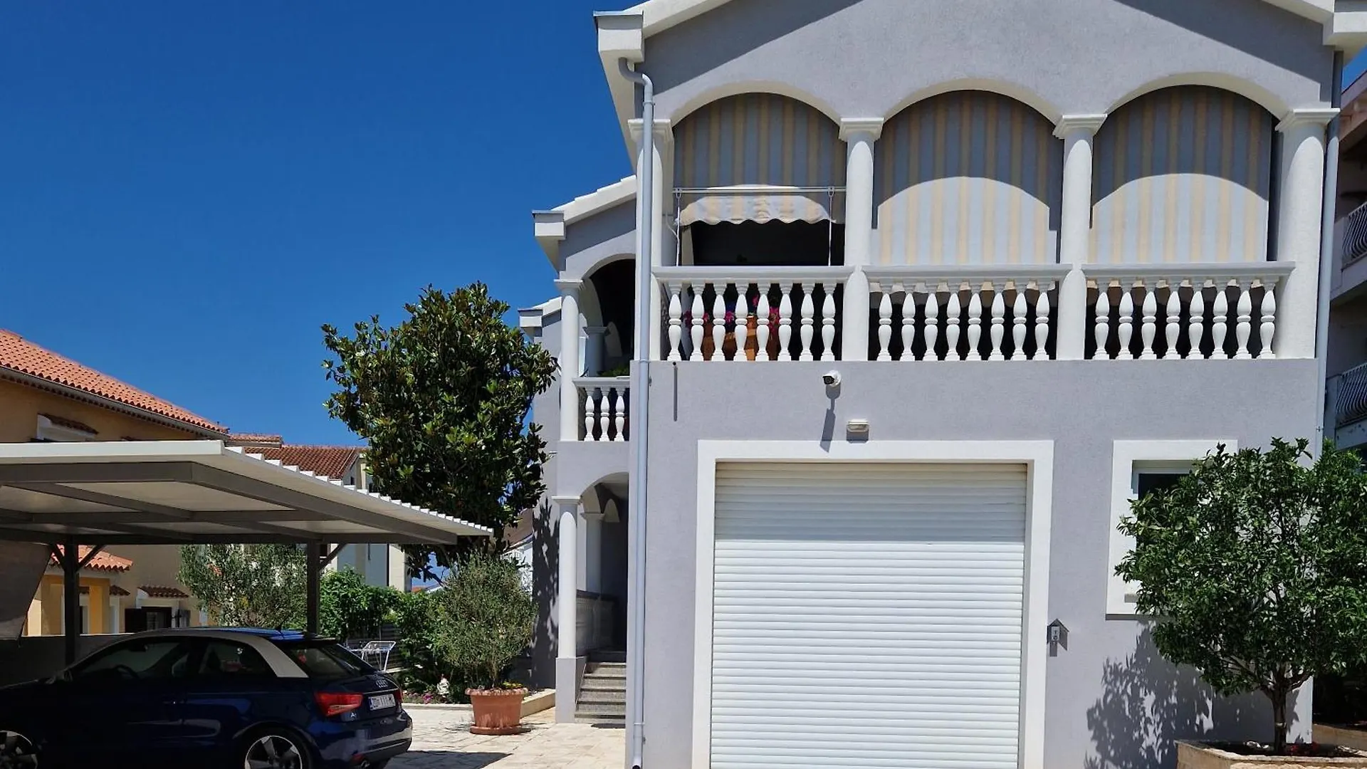 Cosy Villa Near The Beach Zadar Guest house